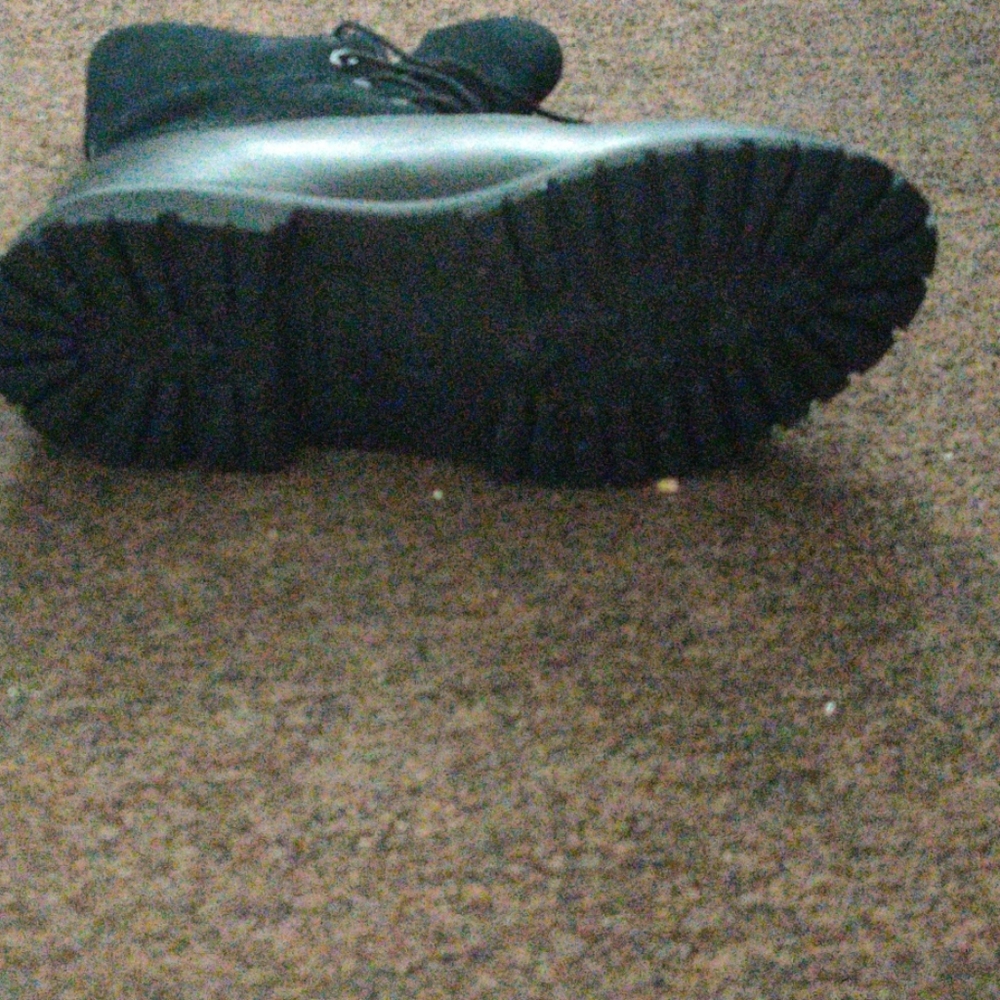 Timberlands - Picture 2 of 2